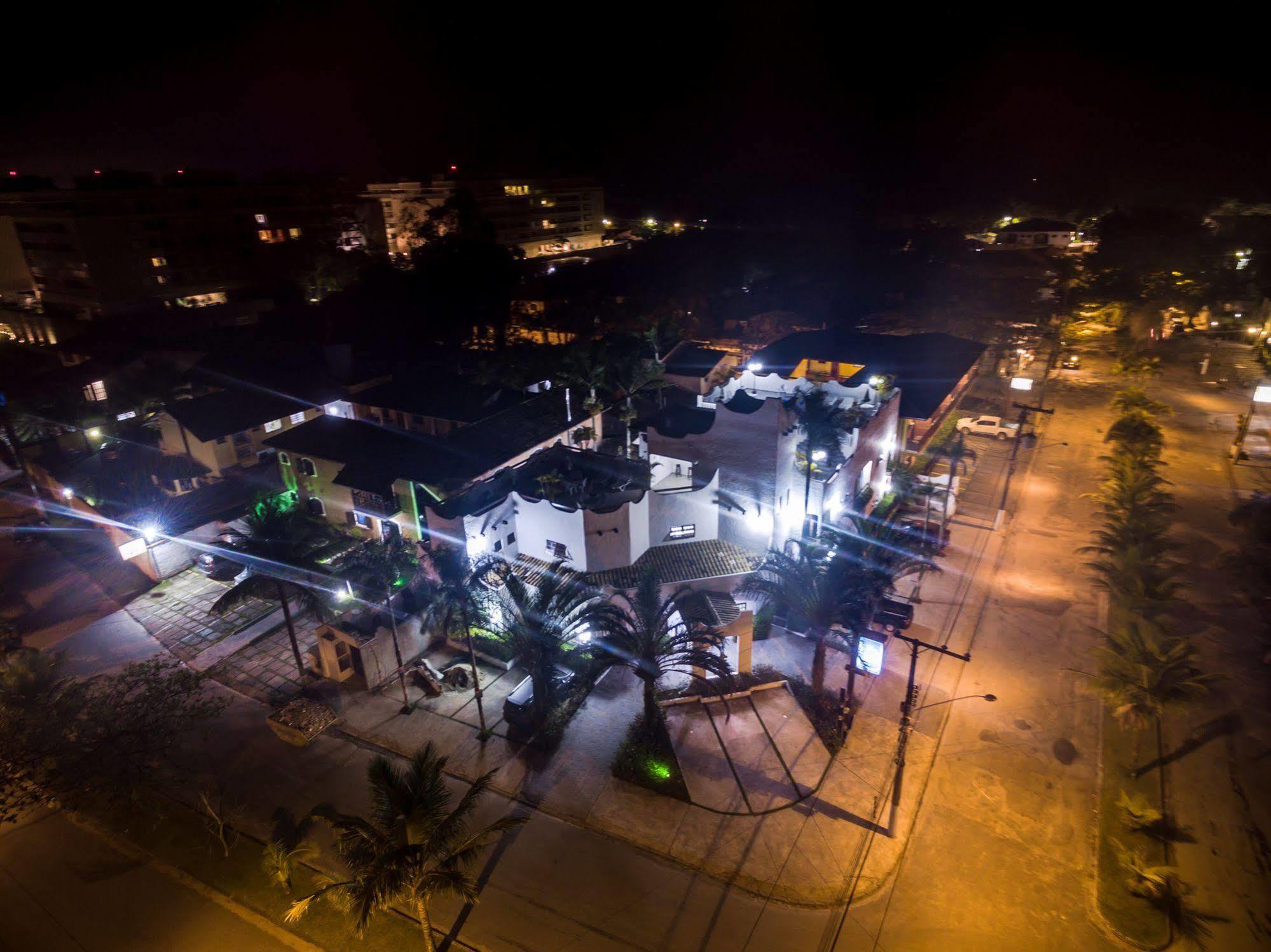 Pousada Torre Del Mar Ubatuba Esterno foto